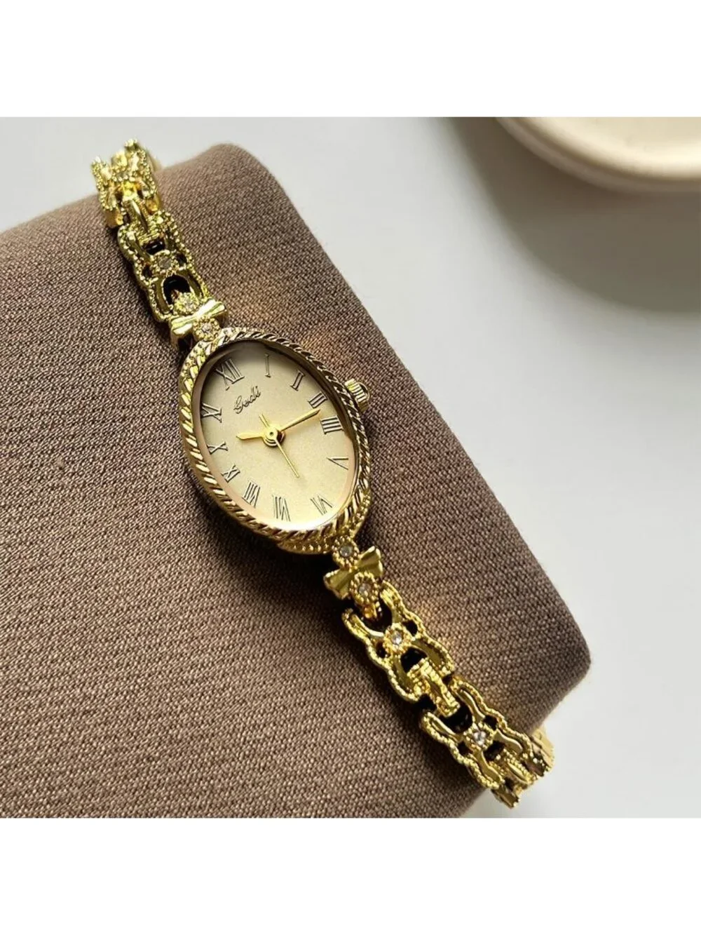 Women's Gold Oval Vintage Bracelet Small Quartz Dress Bangle Analog Watches